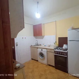 In Suraxanı rayonu 75.0 m² apartment is for sale - Image 3