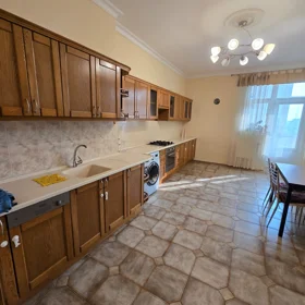 In Baku 125.0 m² apartment is for rent - Image 7