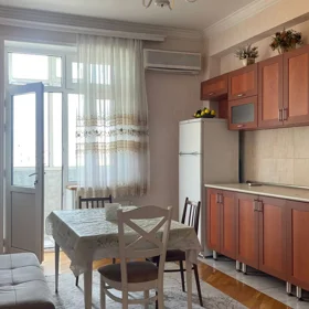 In Baku 150.0 m² apartment is for rent - Image 2