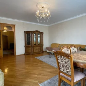 In Baku 150.0 m² apartment is for rent - Image 5