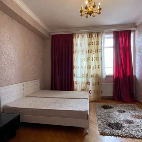 In Baku 150.0 m² apartment is for rent - Image 10