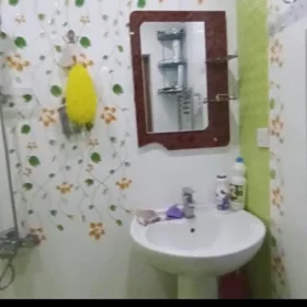 In Baku 70.0 m² apartment is for rent - Image 7
