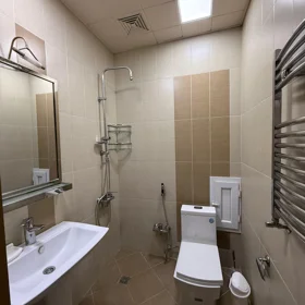 In Baku 130.0 m² apartment is for rent - Image 2
