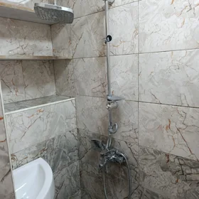 In Baku 35.0 m² house with 1.0 rooms is for rent - Image 10