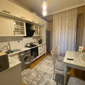 In Baku 80.0 m² apartment is for sale - Image 8