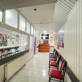 In Baku 250.0 m² commercial is for rent - Image 2