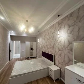 In Baku 110.0 m² apartment is for rent - Image 2