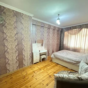 In Baku 115.0 m² apartment is for sale - Image 4
