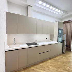 In Baku 135.0 m² apartment is for rent - Image 2