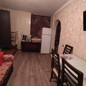 In Baku 65.0 m² house with 3.0 rooms is for rent - Image 8