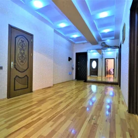 In Baku 120.0 m² apartment is for rent - Image 10