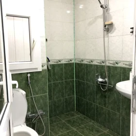 In Baku 70.0 m² apartment is for sale - Image 8
