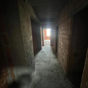 In Baku 155.0 m² apartment is for sale - Image 7