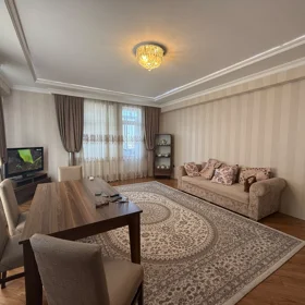 In Baku 130.0 m² apartment is for sale - Image 3