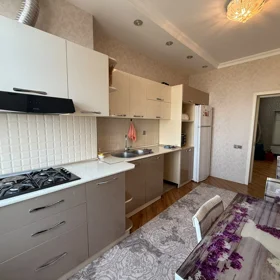 In Baku 130.0 m² apartment is for sale - Image 7