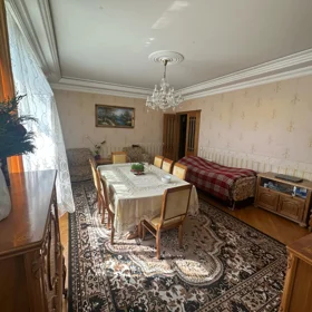 In Baku 127.0 m² apartment is for sale - Image 3