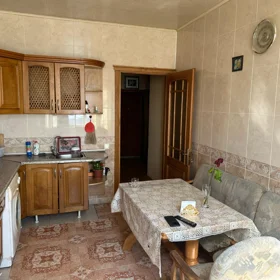 In Baku 127.0 m² apartment is for sale - Image 8