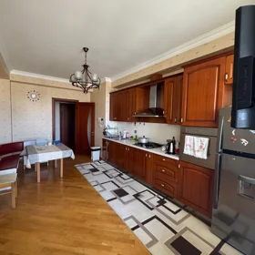 In Baku 140.0 m² apartment is for sale - Image 10