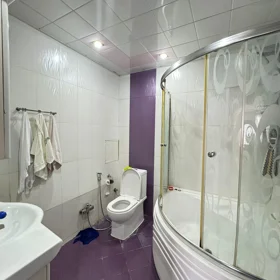 In Baku 111.0 m² apartment is for sale - Image 6