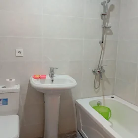 In Sumgayit 110.0 m² apartment is for rent - Image 10