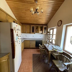In Baku 600.0 m² house with 8.0 rooms is for sale - Image 9