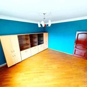 In Baku 175.0 m² apartment is for sale - Image 10