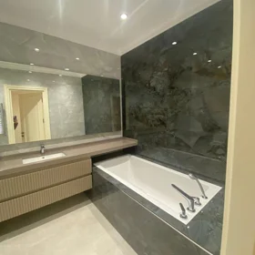 In Baku 202.0 m² apartment is for rent - Image 4
