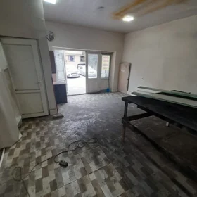 In Baku 24.0 m² commercial is for sale - Image 2