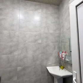 In nan 100.0 m² house with 3.0 rooms is for sale - Image 6