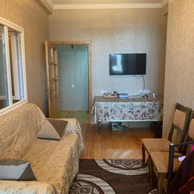 In Baku 80.0 m² apartment is for rent - Image 2