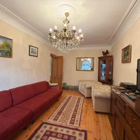 In nan 120.0 m² house with 4.0 rooms is for sale - Image 3