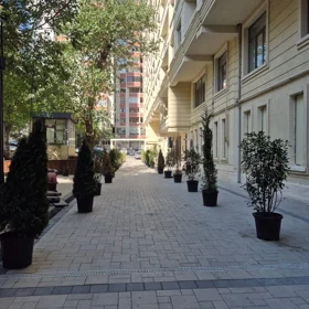 In Baku 85.0 m² apartment is for rent - Image 4