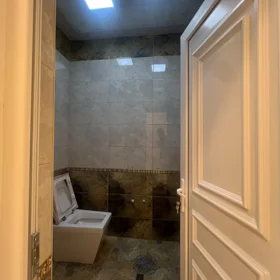 In Suraxanı rayonu 170.0 m² house with 6.0 rooms is for sale - Image 2