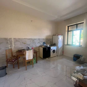 In Suraxanı rayonu 170.0 m² house with 6.0 rooms is for sale - Image 8