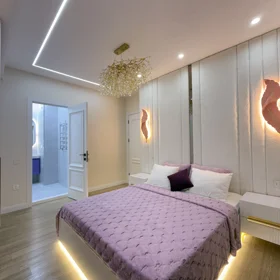 In Baku 105.0 m² apartment is for sale - Image 2
