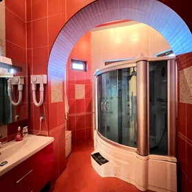 In Baku 1000.0 m² house with 10.0 rooms is for sale - Image 2