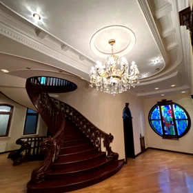 In Baku 1000.0 m² house with 10.0 rooms is for sale - Image 6