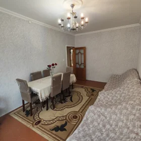 In Baku 110.0 m² apartment is for rent - Image 4