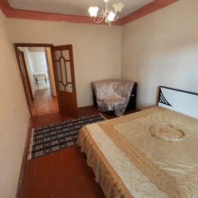 In Baku 110.0 m² apartment is for rent - Image 6