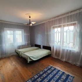 In Baku 110.0 m² apartment is for rent - Image 8