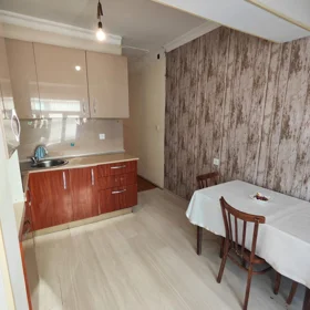 In Baku 110.0 m² apartment is for rent - Image 10