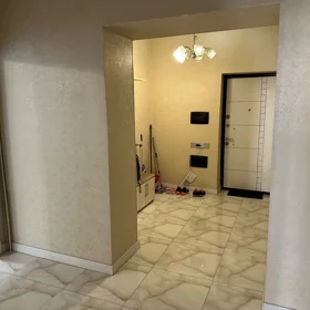 In Baku 90.0 m² apartment is for rent - Image 5