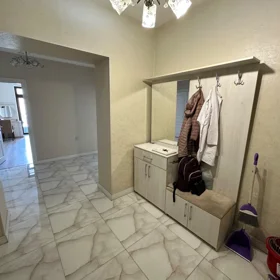 In Baku 90.0 m² apartment is for rent - Image 7
