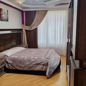 In Baku 156.0 m² apartment is for sale - Image 4
