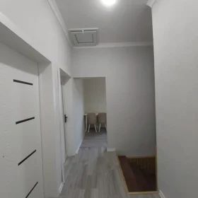 In Khirdalan 128.0 m² house with 3.0 rooms is for rent - Image 9