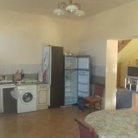 In Xəzər rayonu 350.0 m² house with 6.0 rooms is for sale - Image 4