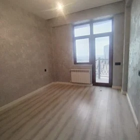 In Baku 72.0 m² apartment is for sale - Image 3