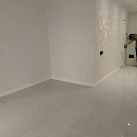 In Baku 72.0 m² apartment is for sale - Image 7