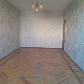 In Baku 50.0 m² apartment is for sale - Image 2