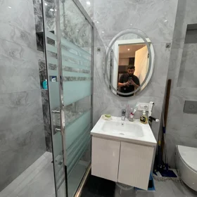 In Baku 80.0 m² apartment is for rent - Image 2